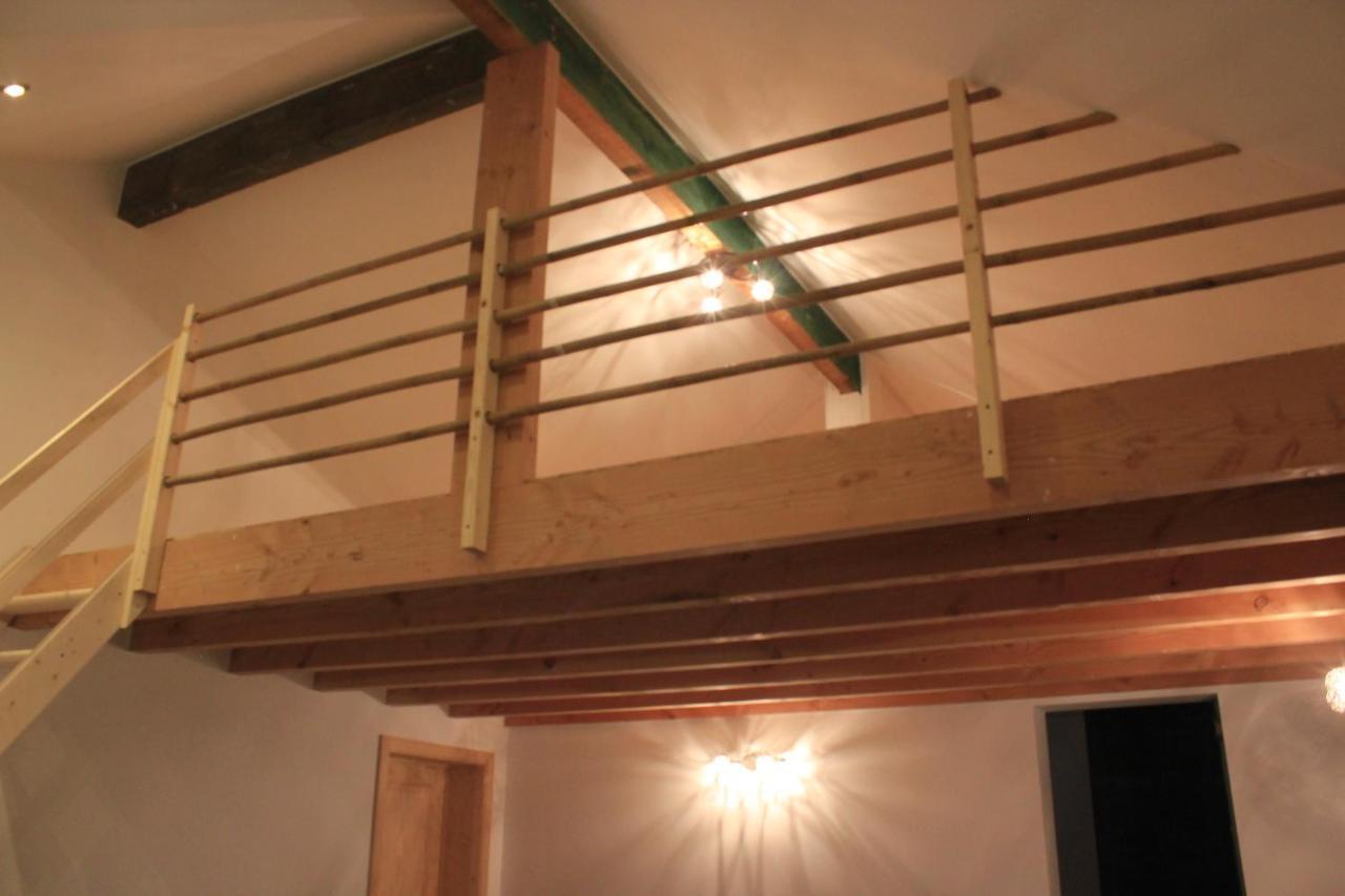 Maison Neuve En Bois Pres De Pairy Daisa Brugelette Exterior photo